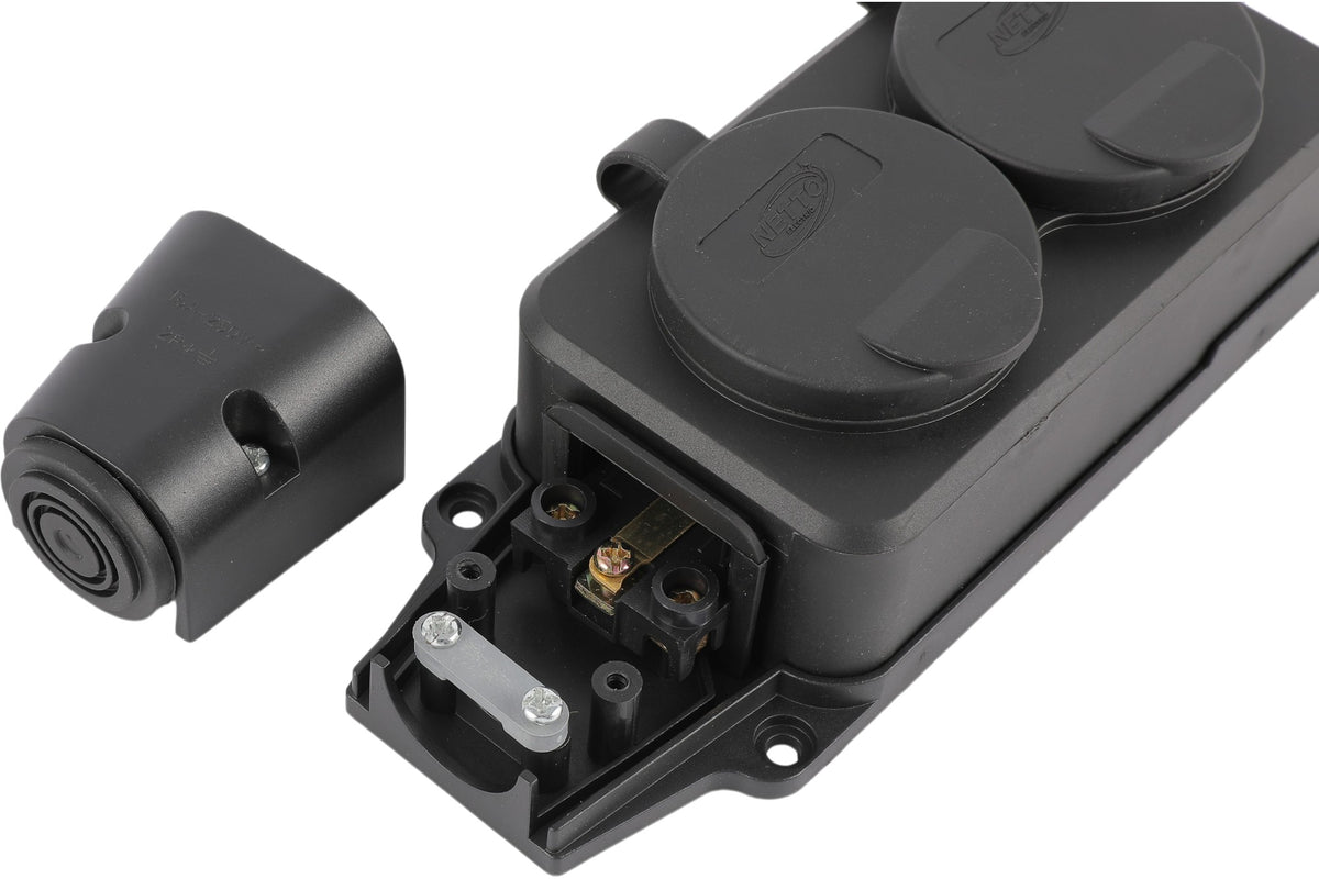 Кўчма розетка 2 уяли, ерга улагичли ва қопқоқли, IP44, 16А, YK402P (TEKLED ELECTRIC)