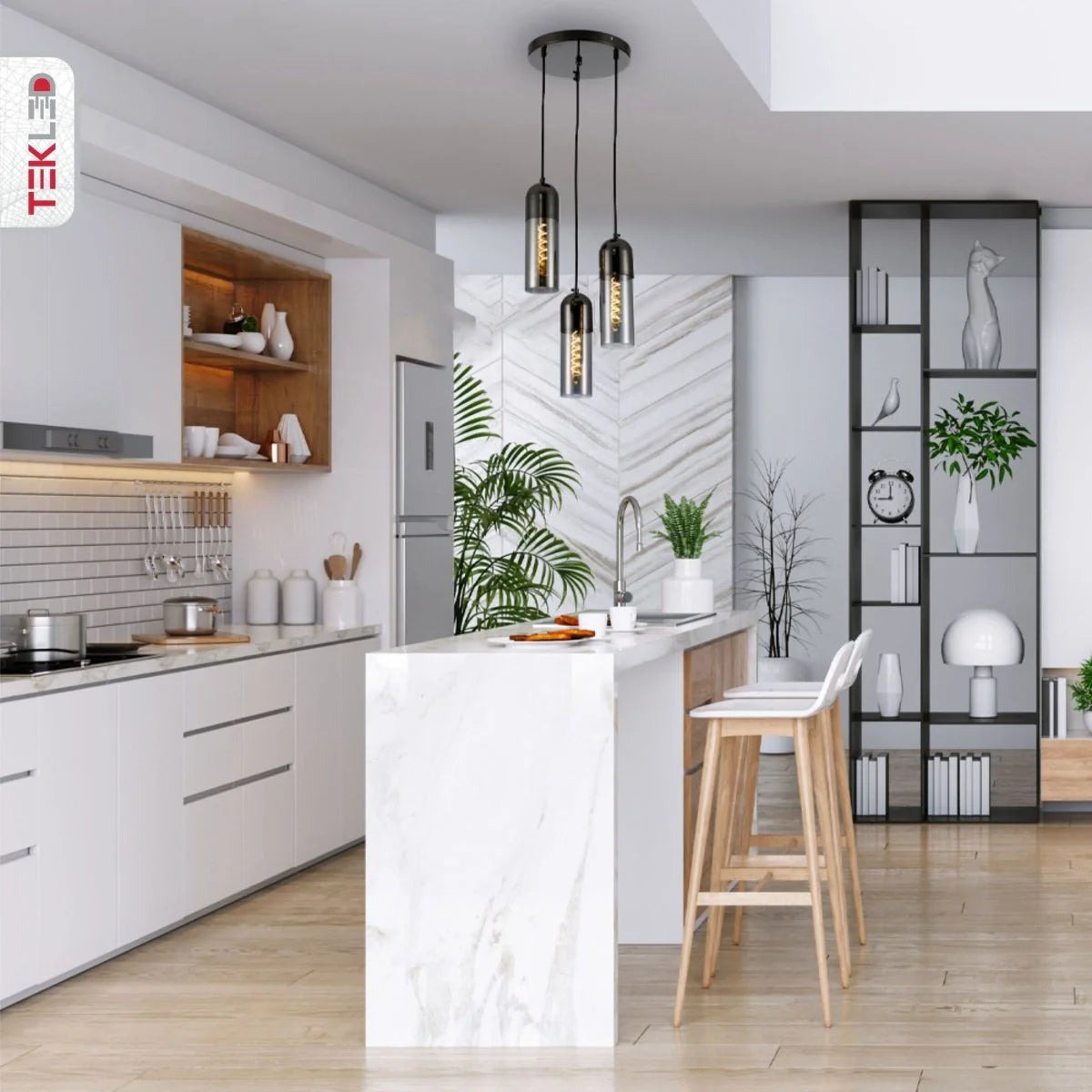 Подвесной светильник из дымчатого стекла в современном интерьере, идеально подходит для над столом в столовой или кухне.