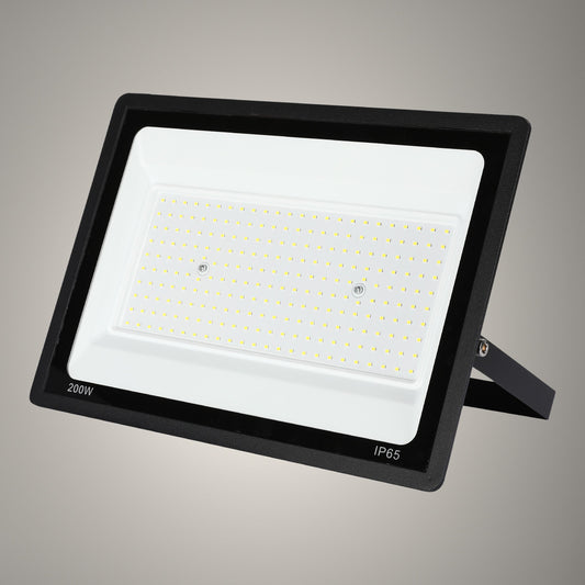 LED прожектор CN150/200 NEW (IP65)