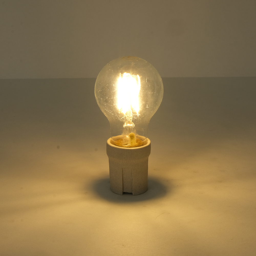 LED лампаси A60 (нок шаклида), 4 Вт, 470 Лм, E27, 2700K (илиқ оқ), Шаффоф