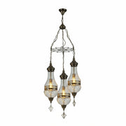 Главное изображение антик chandelier в марокканском стиле из латуни и стекла, идеально подходящее для гостиной с восточным декором.